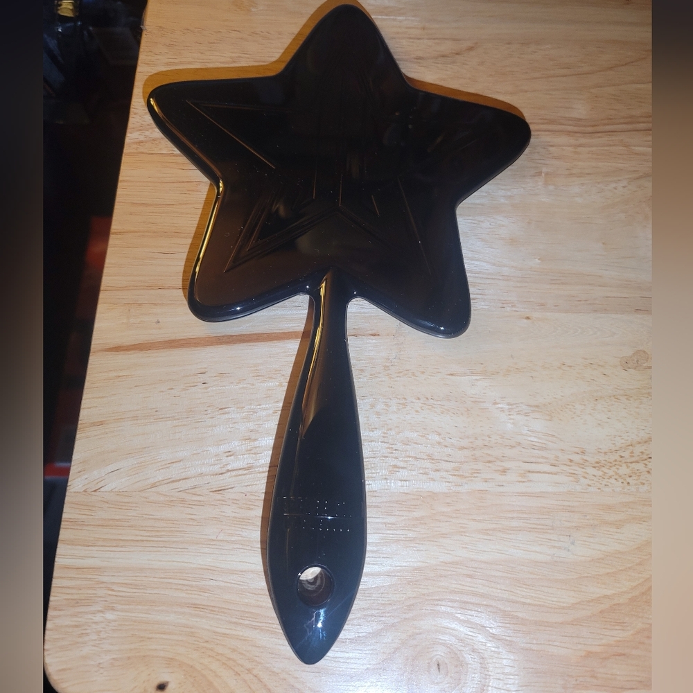 Jeffree star mirror